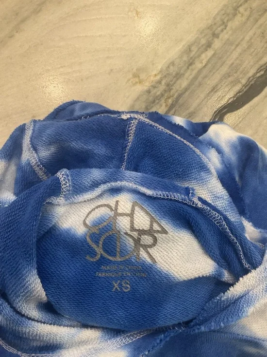 Chaser Blue & White Tie-Dye Cropped Hoodie - Picture 8 of 10